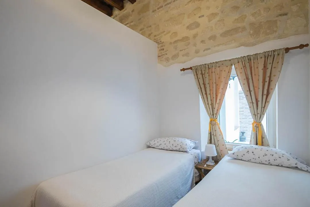 Palacio La Cruz El Puerto de Santa Maria Apartment