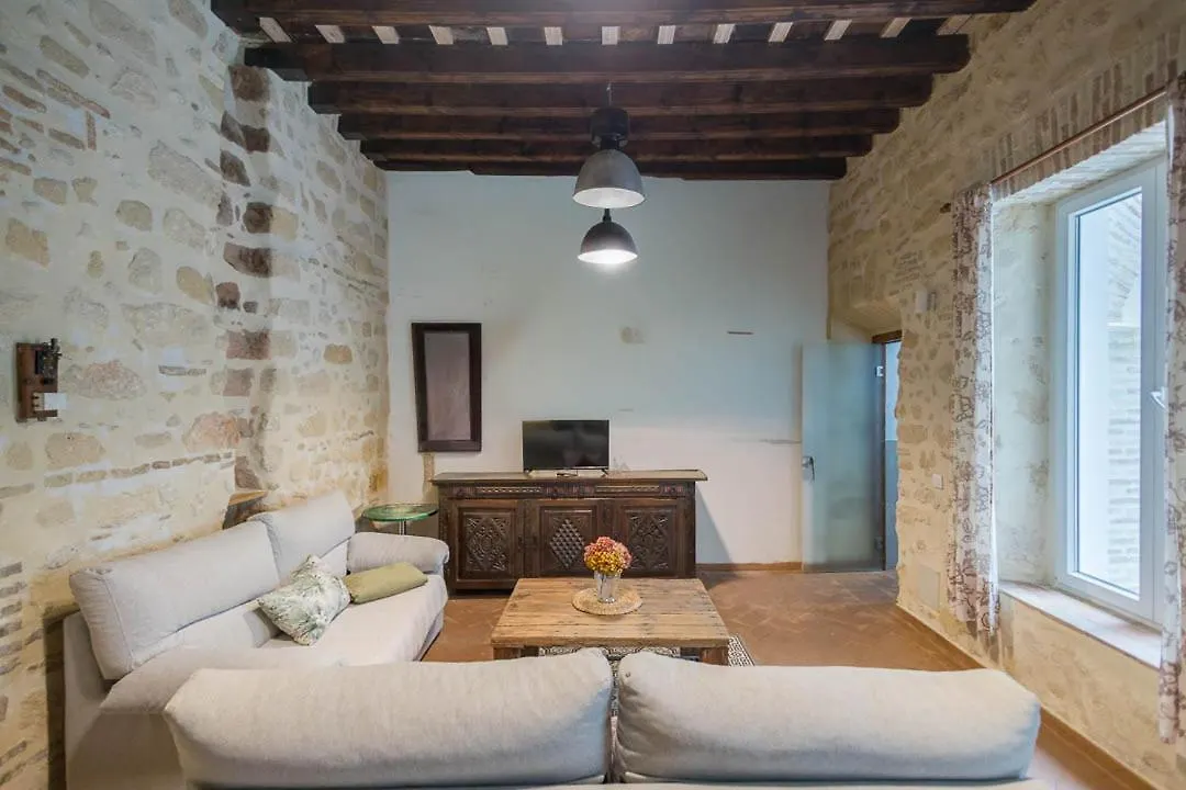 Palacio La Cruz Apartment